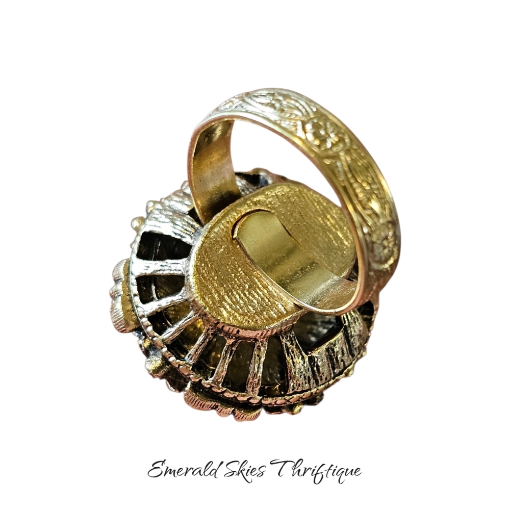 Sarah Coventry Gold and Blue Ring - Picture 2 of 7